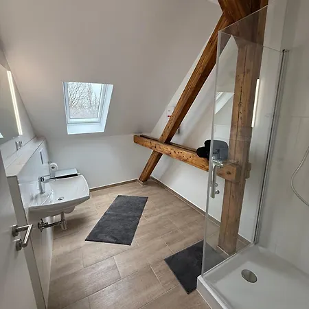 Modern & In Apartment *